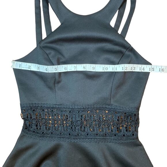 Jodi Kristopher Black Sleeveless Fit And Flare Dress With Cutout Waist, Size 3 - Picture 4 of 8